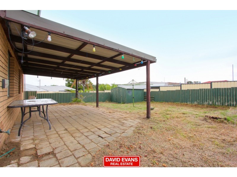 41 Hadleigh Way, Girrawheen WA 6064