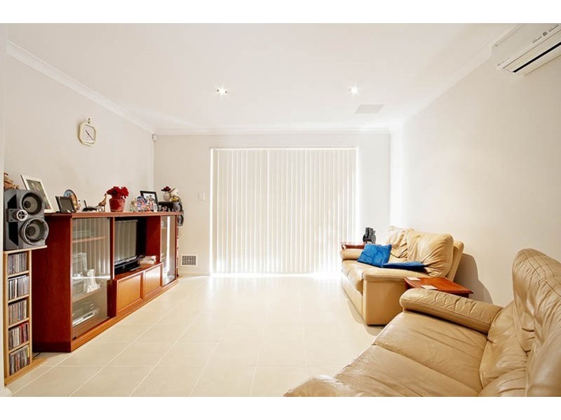 41B Redcliffe Avenue, Balga WA 6061