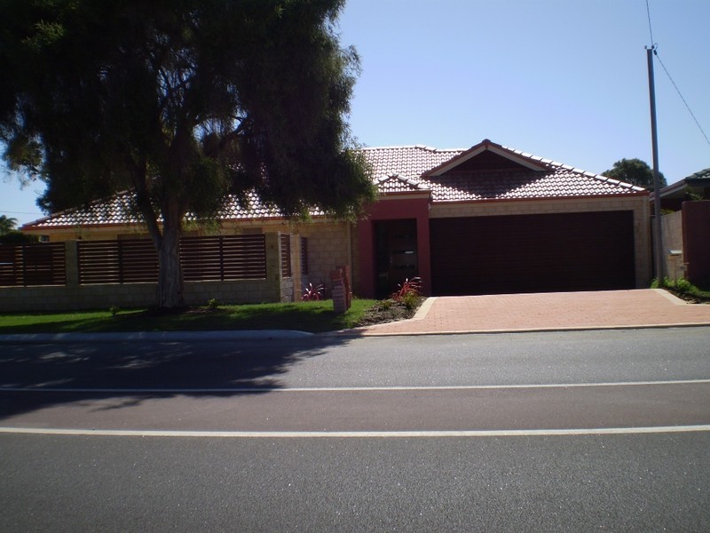 41B Redcliffe Avenue, Balga WA 6061