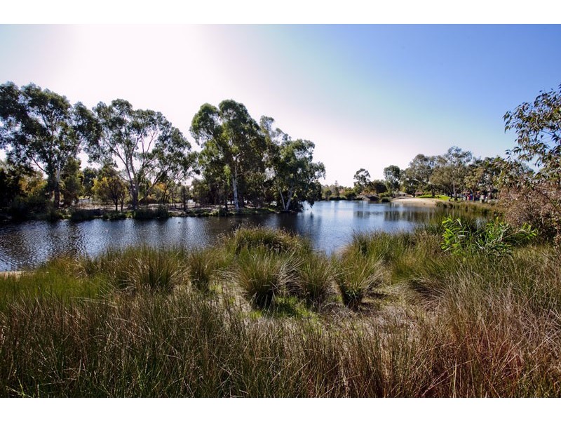 24 Katoomba Place, Belmont WA 6104