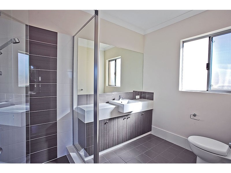 33A Chichester Way, Nollamara WA 6061