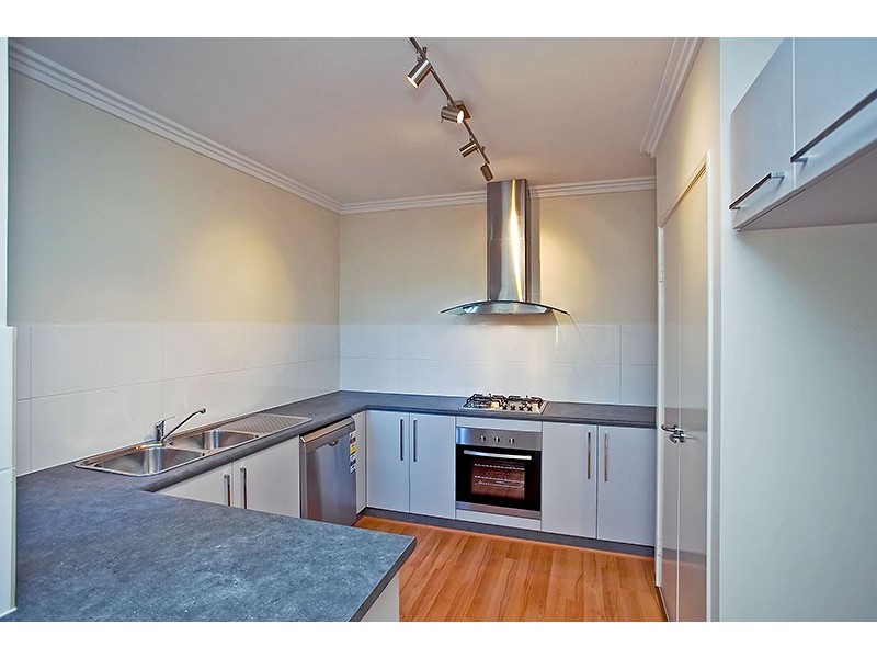 33B Chichester Way, Nollamara WA 6061