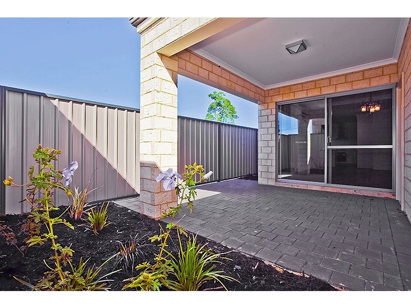 33B Chichester Way, Nollamara WA 6061