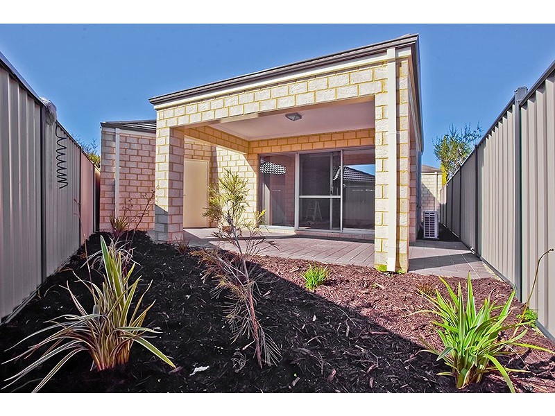 33C Chichester Way, Nollamara WA 6061