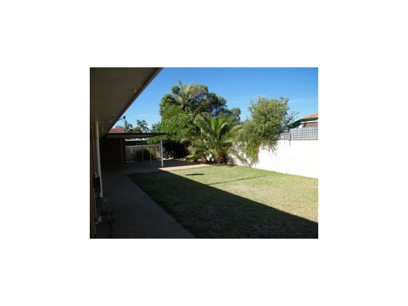 12 Jimbiri Way, Wanneroo WA 6065