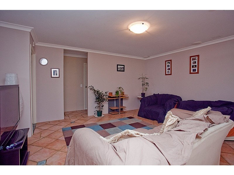 5 Siderno Rise, Hocking WA 6065