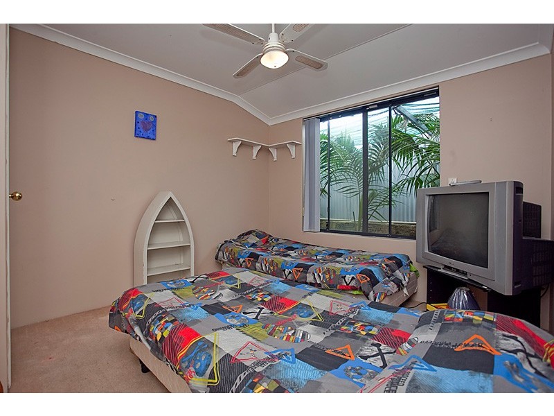 5 Siderno Rise, Hocking WA 6065