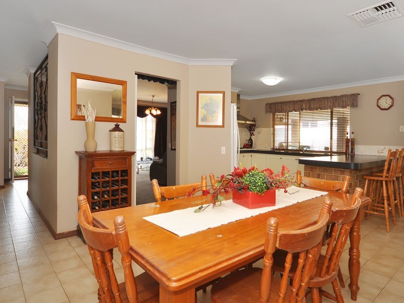 27 Cliffside Trail, Edgewater WA 6027