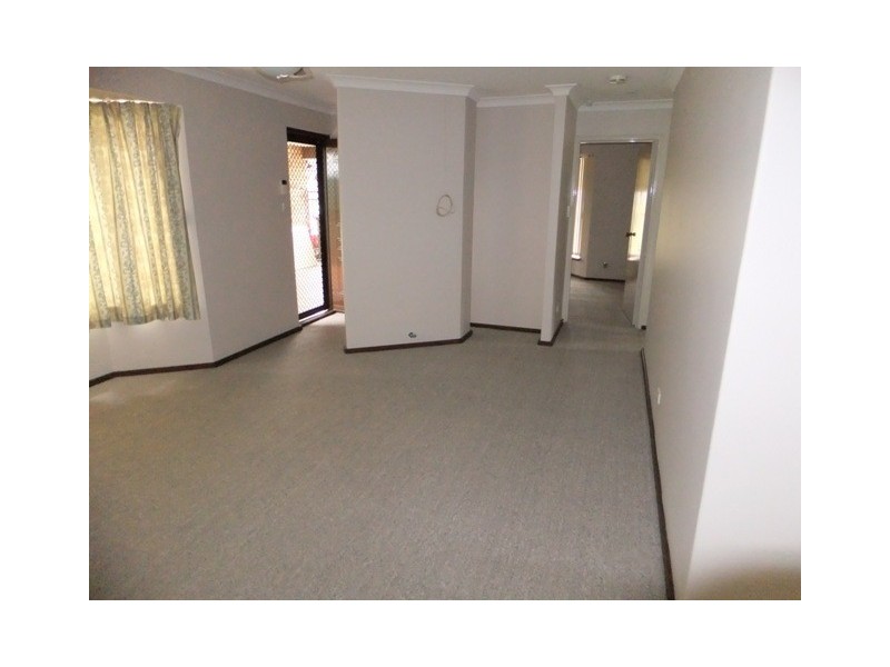 34B Whitworth Avenue, Girrawheen WA 6064