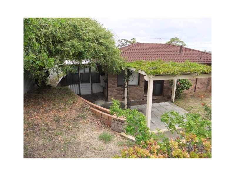 34B Whitworth Avenue, Girrawheen WA 6064