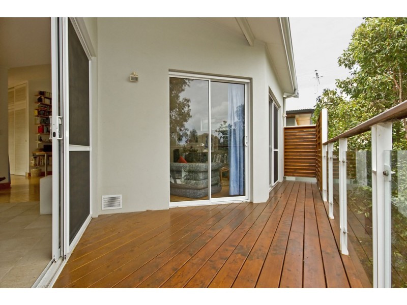 16 Hooley Street, Swanbourne WA 6010