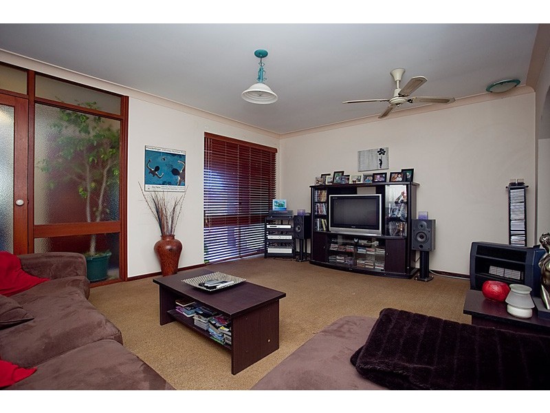 11 Illyarrie Street, Greenwood WA 6024