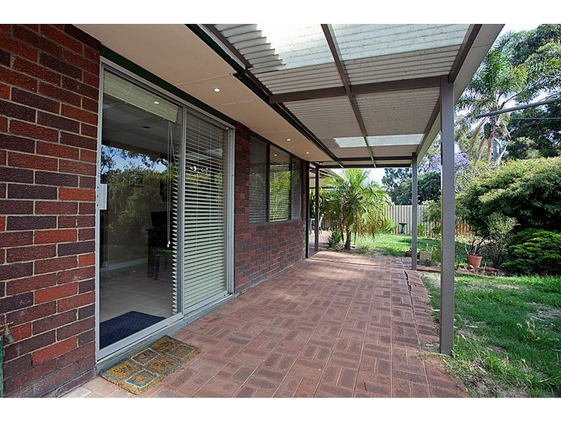 11 Illyarrie Street, Greenwood WA 6024