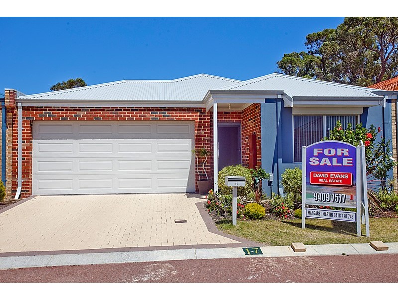 17 Viognier Link, Pearsall WA 6065