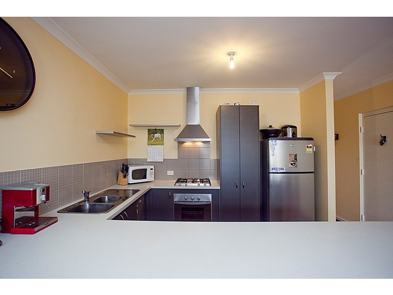 17 Viognier Link, Pearsall WA 6065