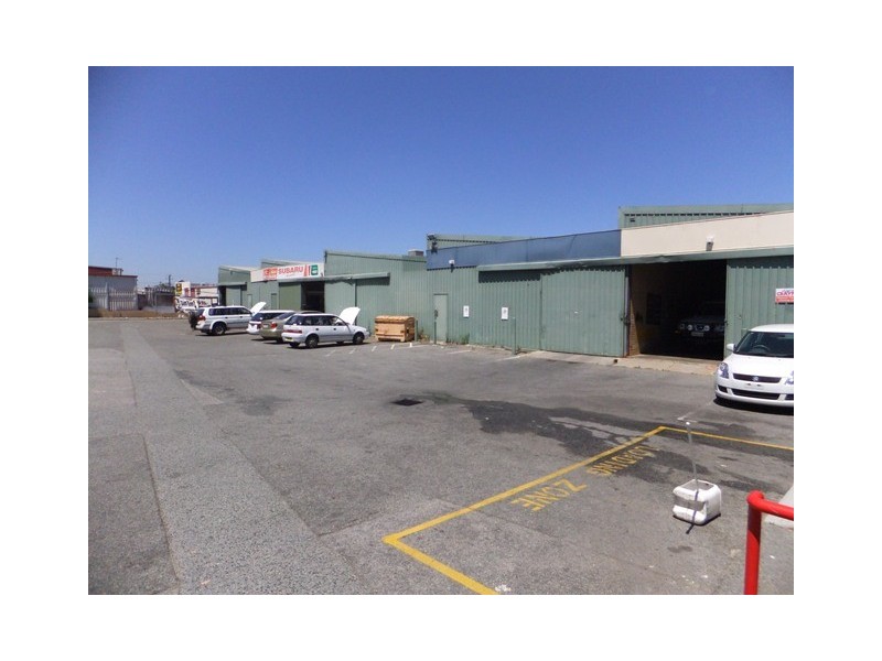 4/18 Buckingham Drive, Wangara WA 6065