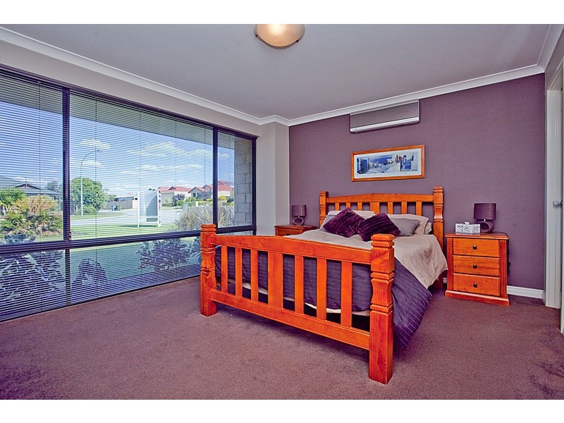 16 Karoo Way, Pearsall WA 6065