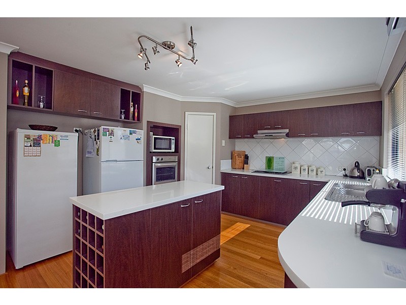 16 Karoo Way, Pearsall WA 6065