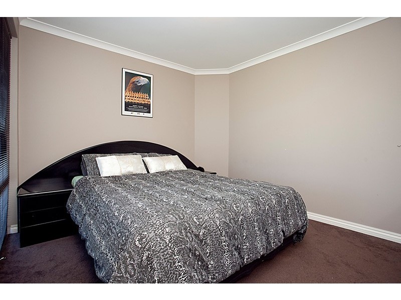 16 Karoo Way, Pearsall WA 6065