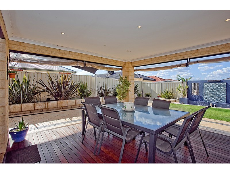 16 Karoo Way, Pearsall WA 6065