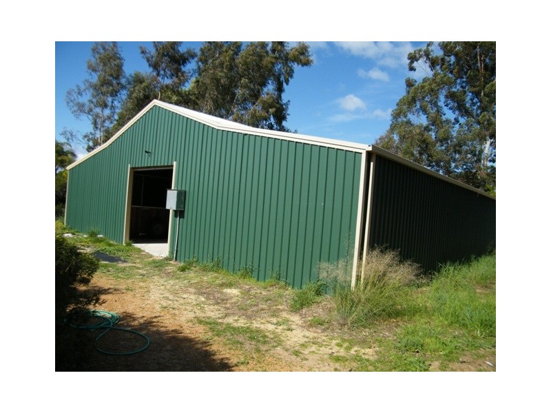 1680 Gnangara Road, Henley Brook WA 6055