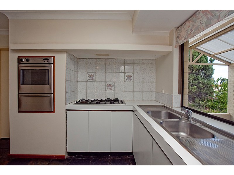 34 Stillwater Way, Edgewater WA 6027