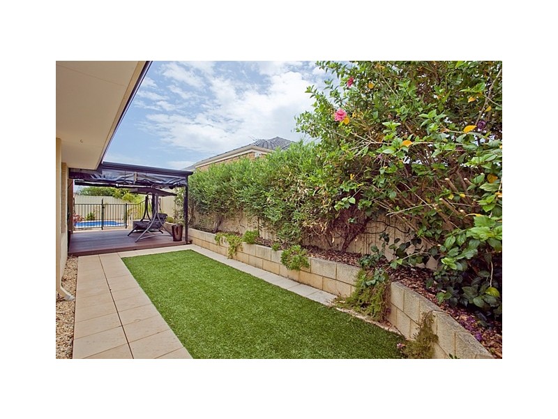 32 Bramley Loop, Madeley WA 6065