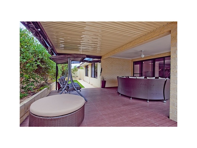 32 Bramley Loop, Madeley WA 6065