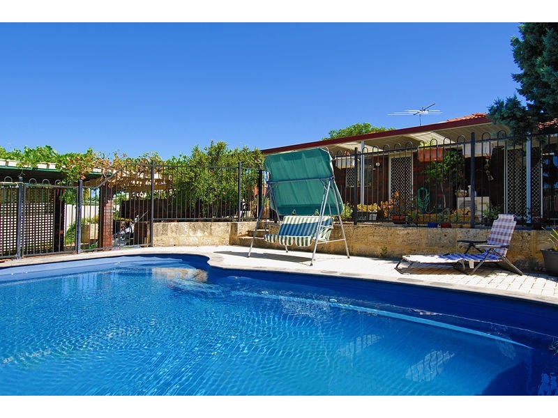 31 Lalina Way, Wanneroo WA 6065