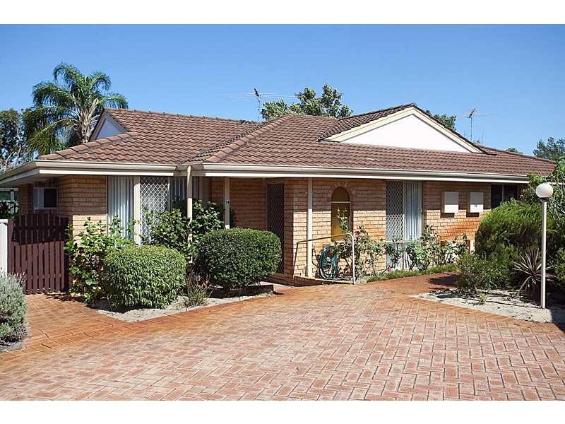 14/28 Marangaroo Drive, Marangaroo WA 6064