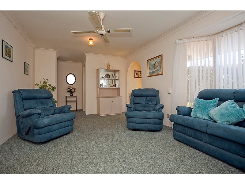 14/28 Marangaroo Drive, Marangaroo WA 6064