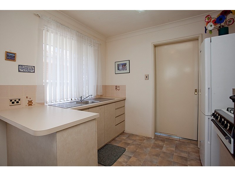 14/28 Marangaroo Drive, Marangaroo WA 6064