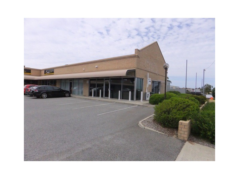 15/1 Irwin Road, Wangara WA 6065