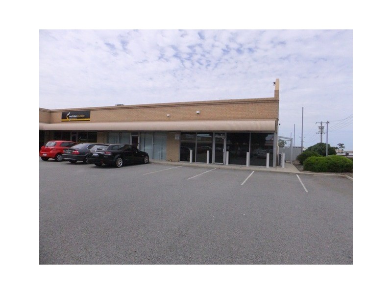 15/1 Irwin Road, Wangara WA 6065