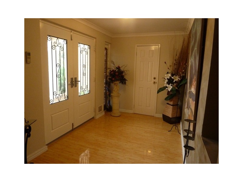 20 Henley Park Rise, Pearsall WA 6065