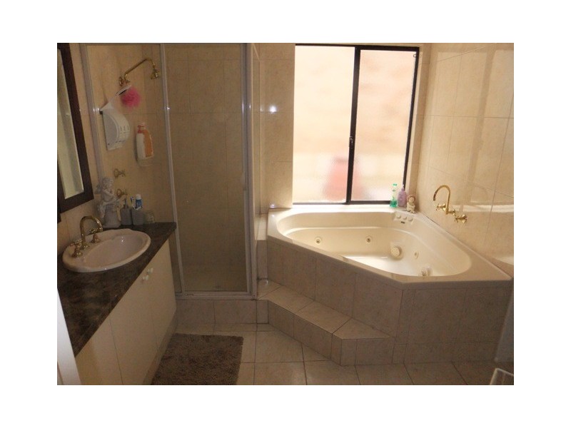 20 Henley Park Rise, Pearsall WA 6065