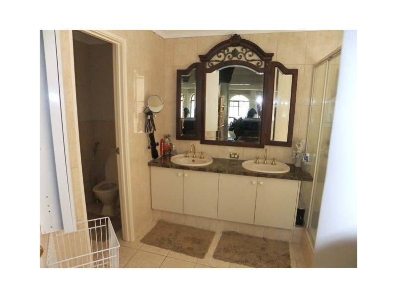 20 Henley Park Rise, Pearsall WA 6065