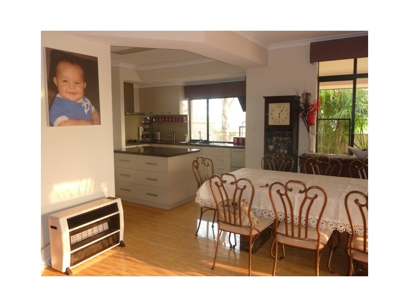 20 Henley Park Rise, Pearsall WA 6065