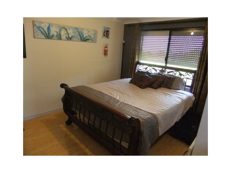 20 Henley Park Rise, Pearsall WA 6065