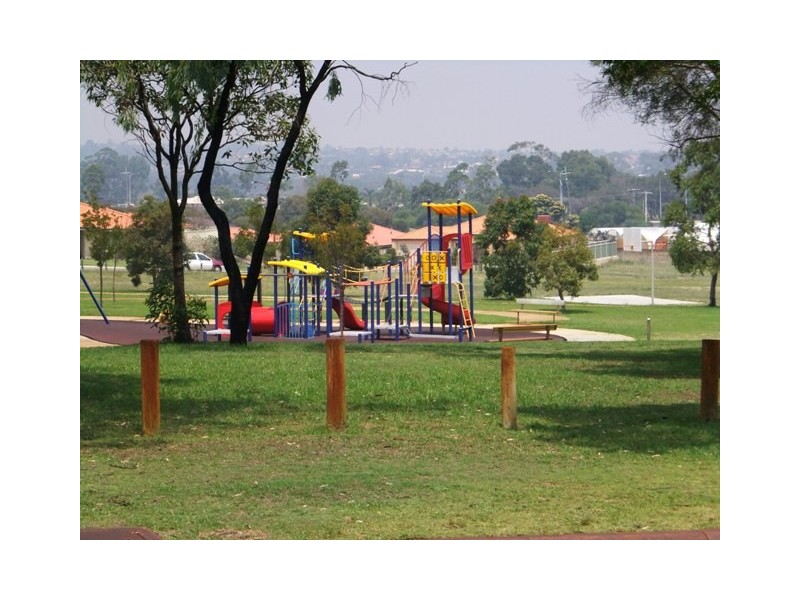 20 Henley Park Rise, Pearsall WA 6065