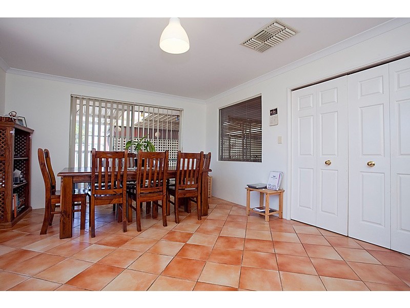 2 Walbrook Mews, Landsdale WA 6065