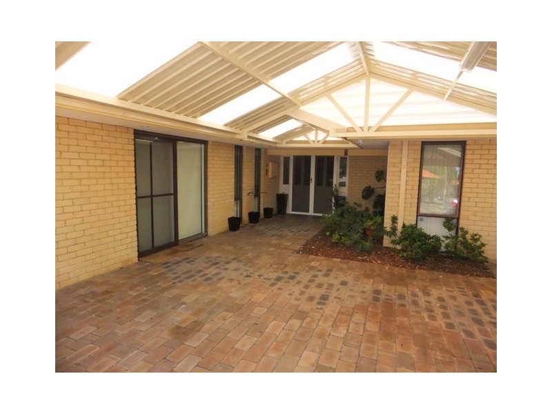 3 Durban Crescent, Kingsley WA 6026