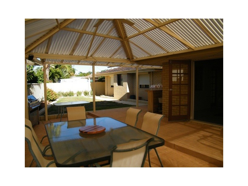 3 Durban Crescent, Kingsley WA 6026