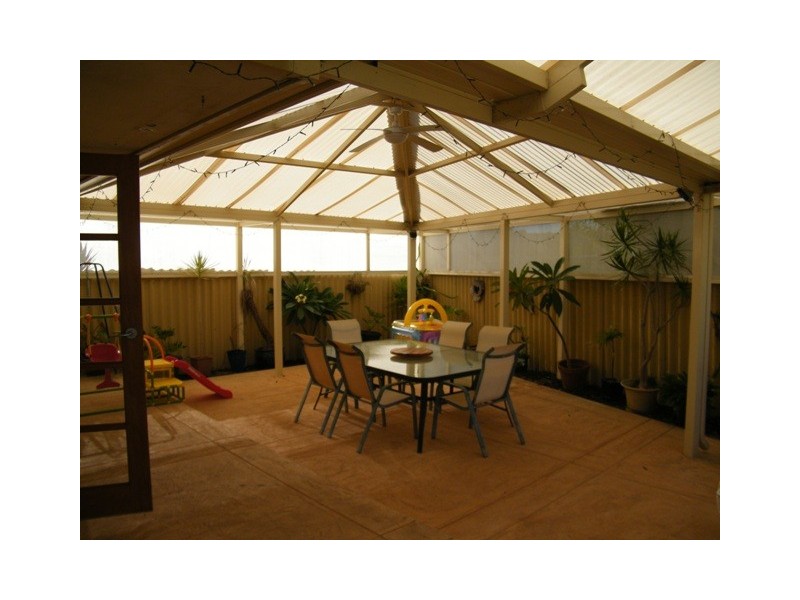 3 Durban Crescent, Kingsley WA 6026