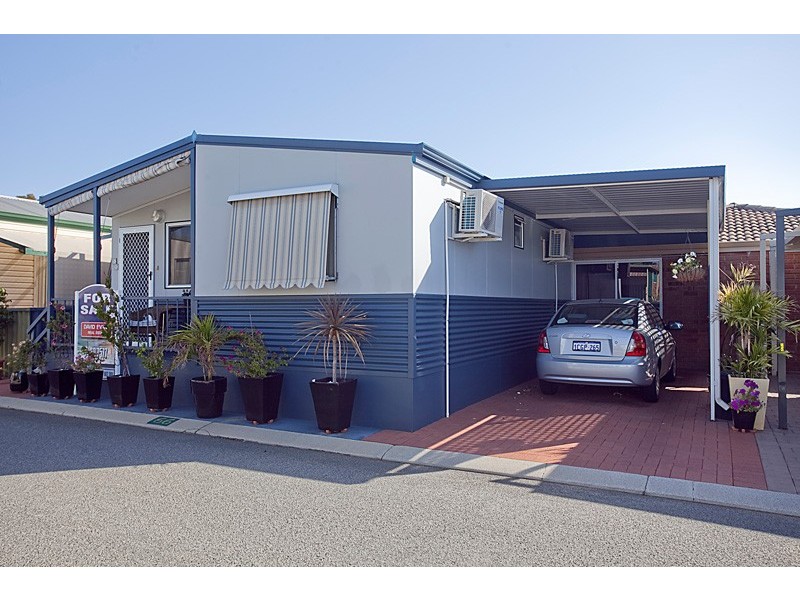 66/30 Mangano Place, Wanneroo WA 6065