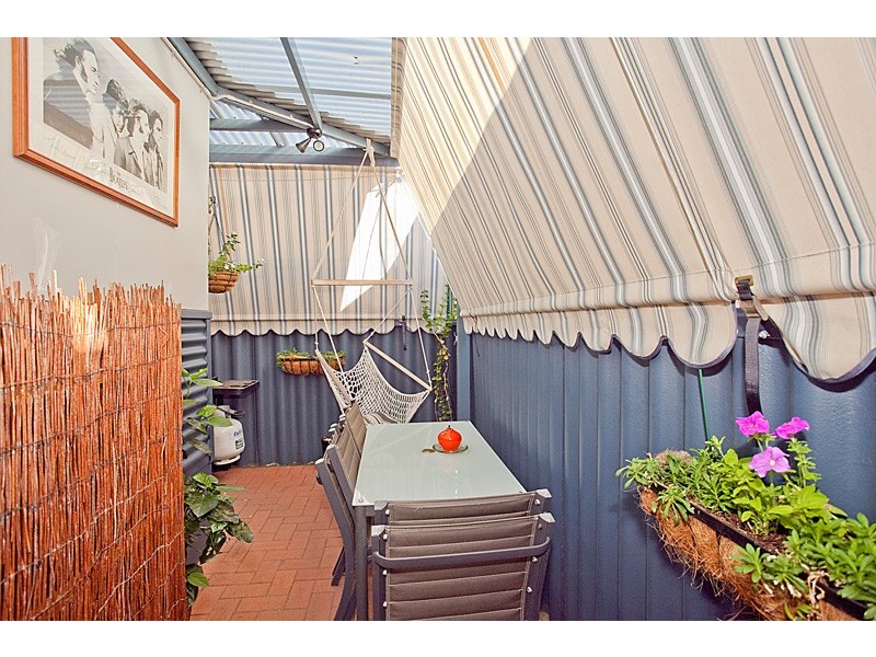 66/30 Mangano Place, Wanneroo WA 6065