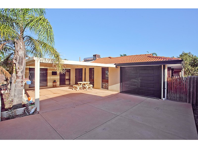 60 Dundebar Road, Wanneroo WA 6065