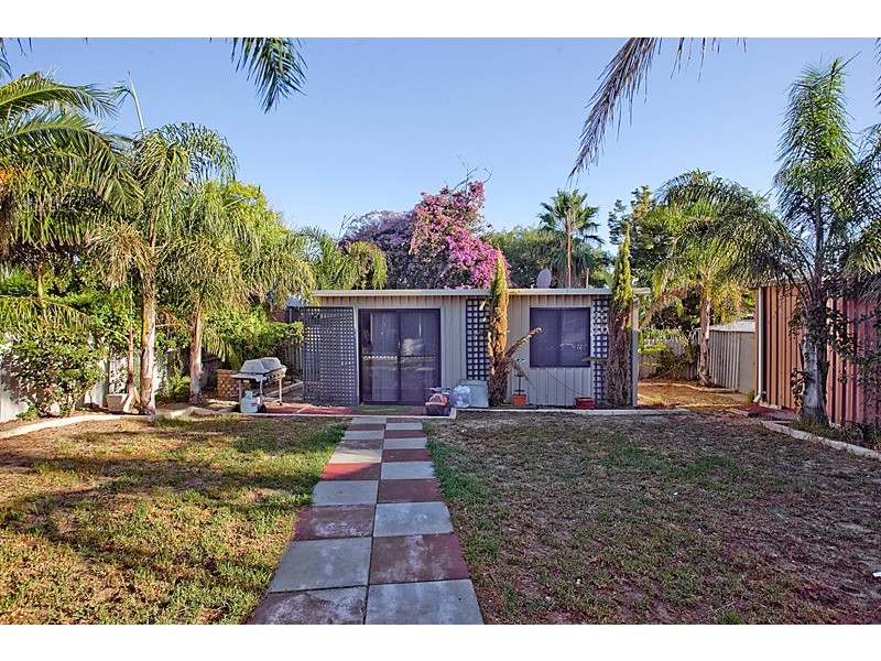 60 Dundebar Road, Wanneroo WA 6065