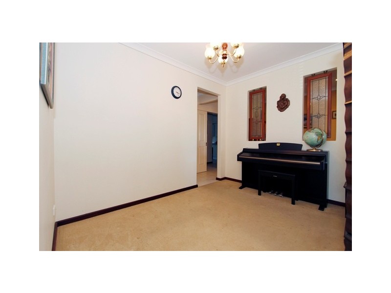 106 Rothesay Heights, Mindarie WA 6030