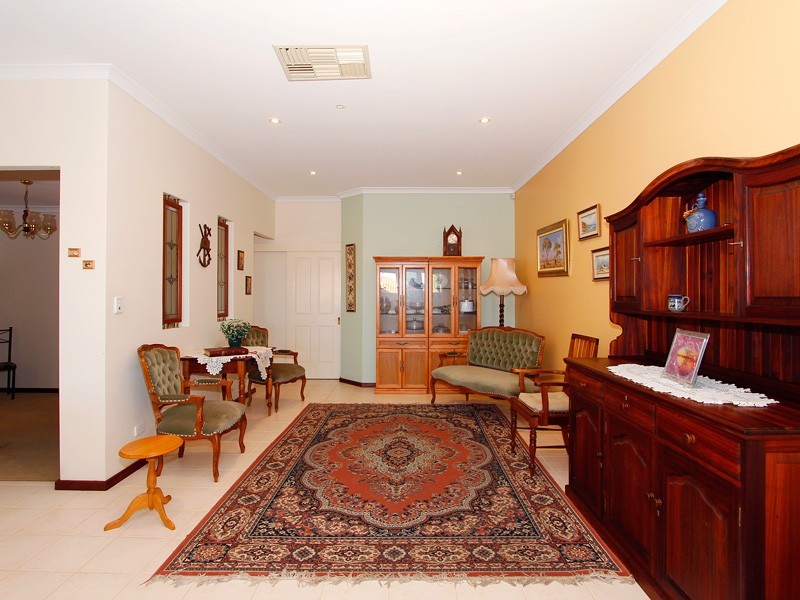 106 Rothesay Heights, Mindarie WA 6030